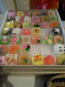 リフォーム初売祭 お茶菓子