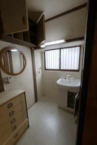 K様邸洗面所Before